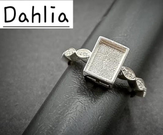 Dahlia